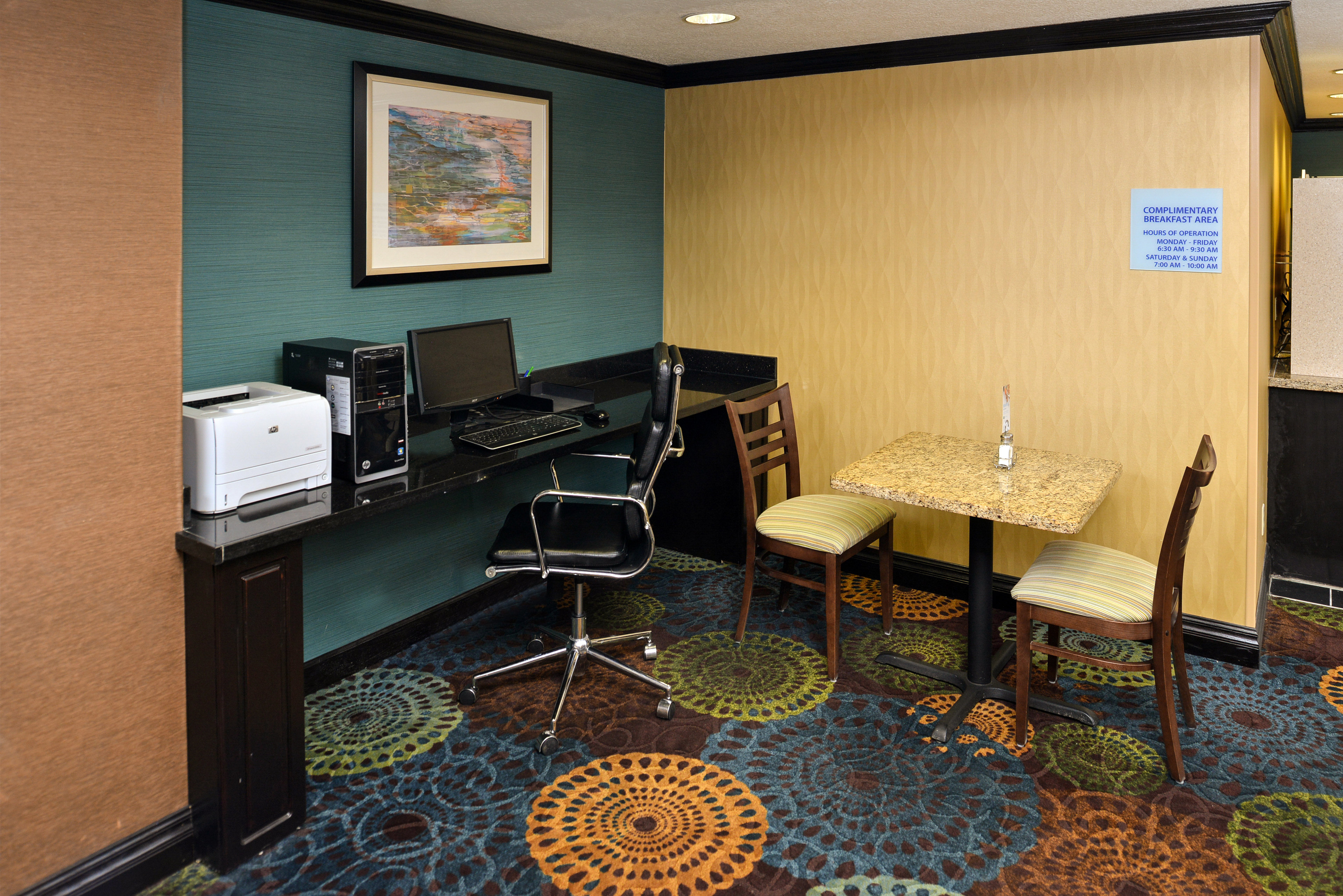 Holiday Inn Express Hotel Suites Charlotte 39/44