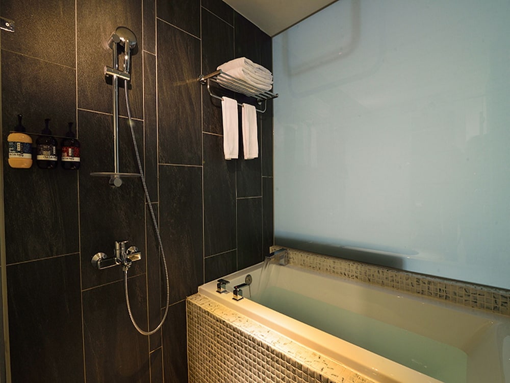 HOTELDAY PLUS HUALIEN 35/36