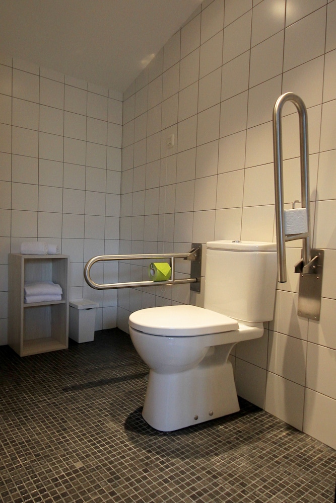 Hostel Complutum 33/36