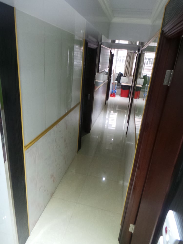 Yue Ka Hotel 17/17