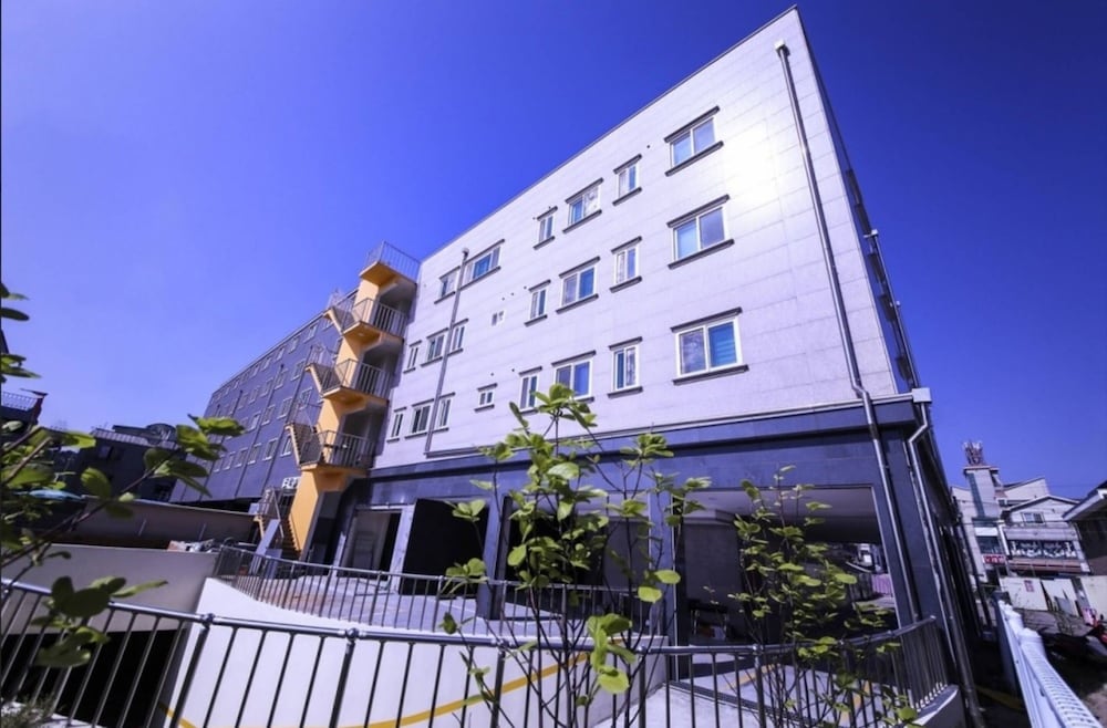Daecheon 323 Condo 1/30