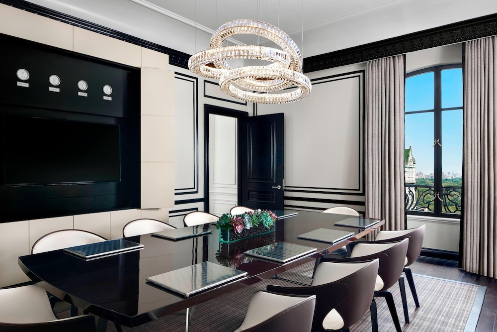The St. Regis New York 53/59