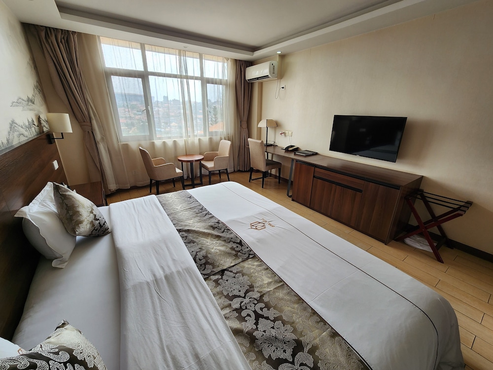 Dmall Hotel 11/50