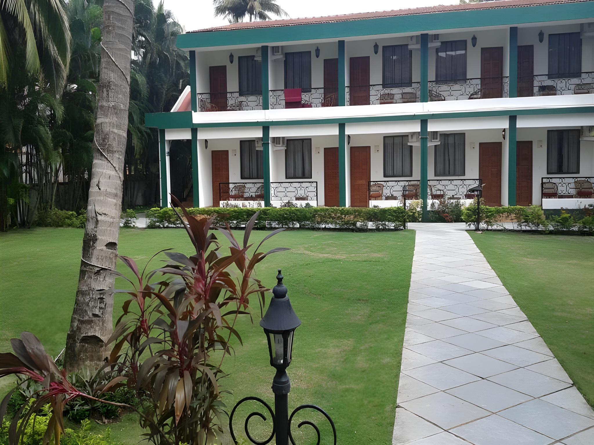 Sea Mist Resort 28/33