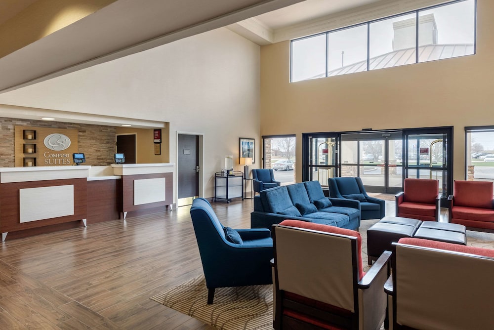 Comfort Suites Lafayette University Area 37/56