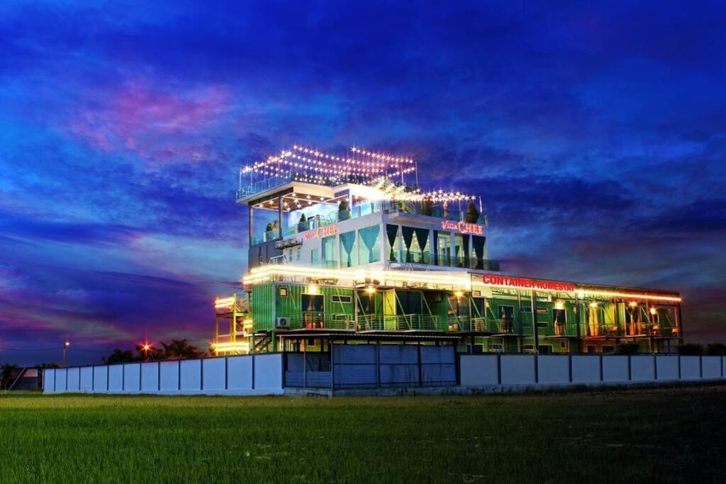 Villa Chee 4/50