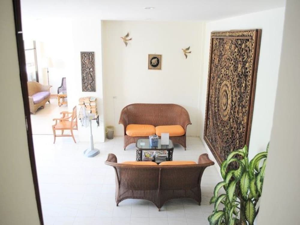 Penzy Guest House 37/39