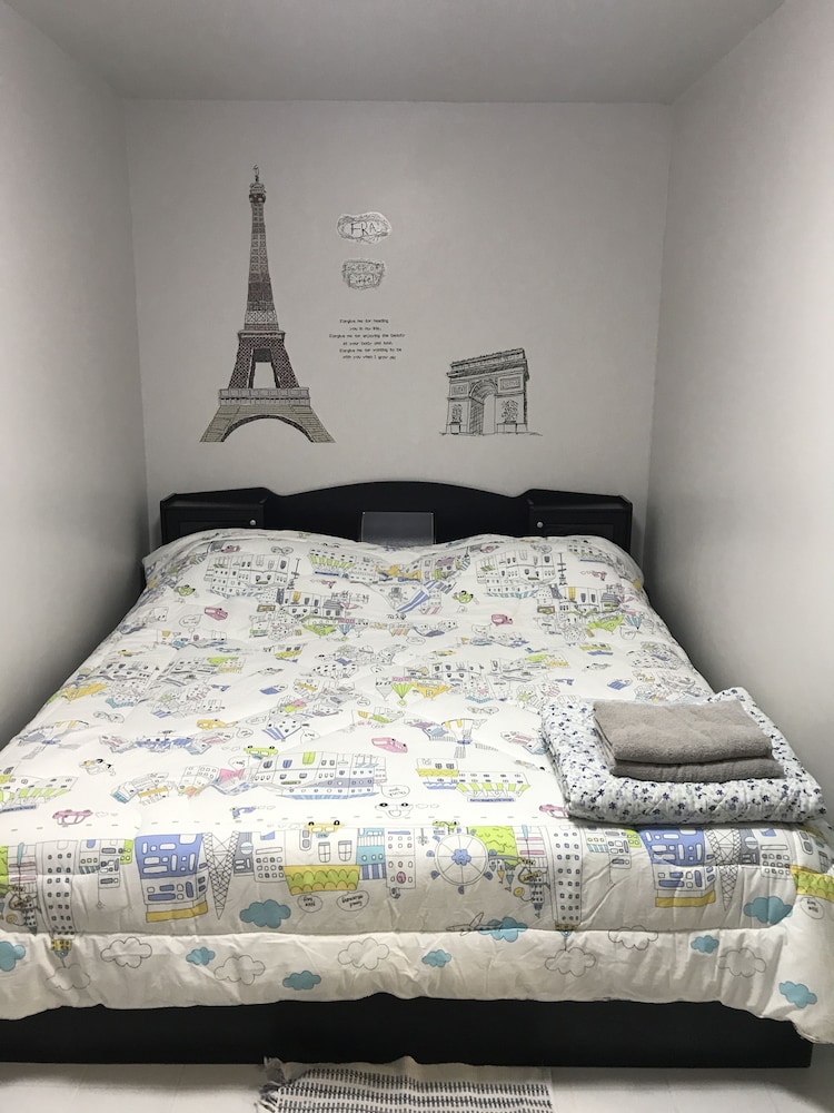 Muangthongthani Rental By Khun Dan 13/24