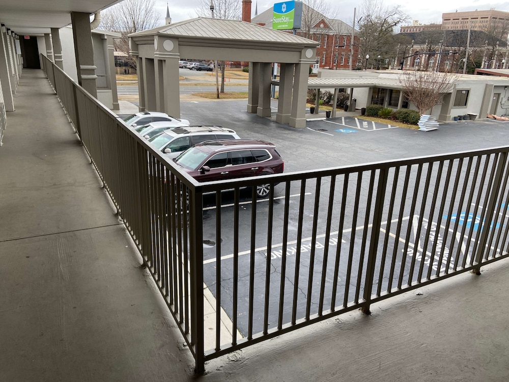 SureStay Hotel By Best Western Columbus Downtown 29/34