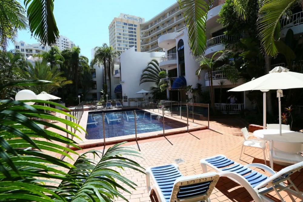 St Tropez Holiday Apartments 28/66