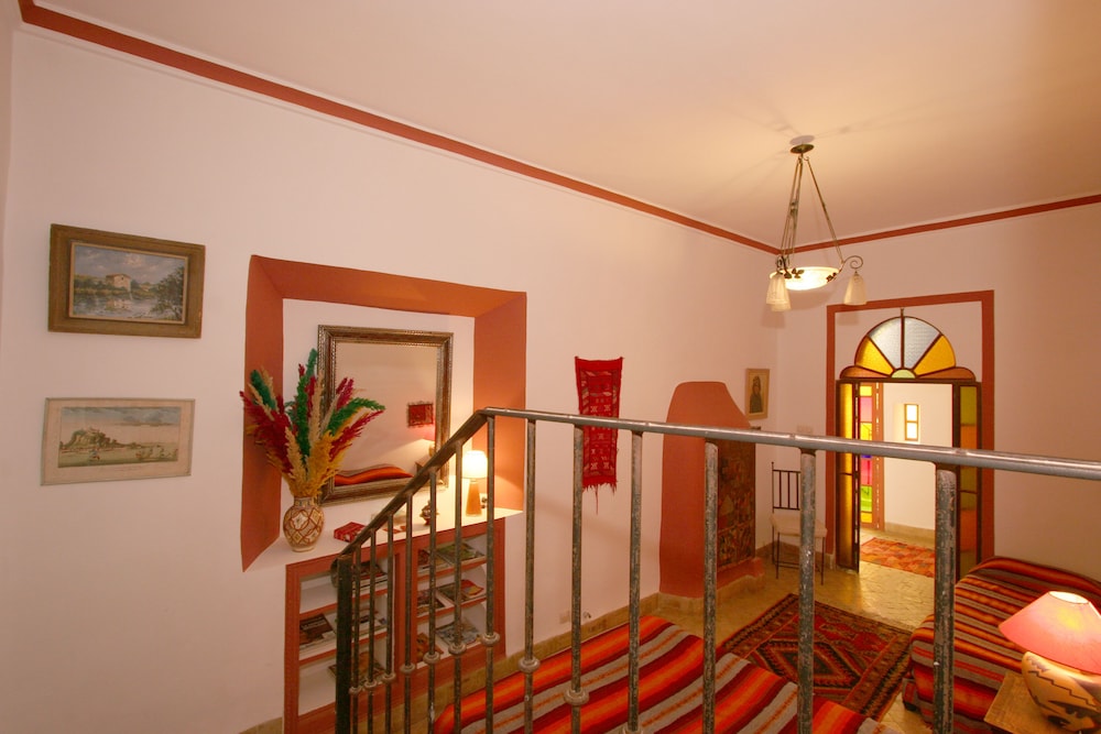 Riad Karmela 44/50