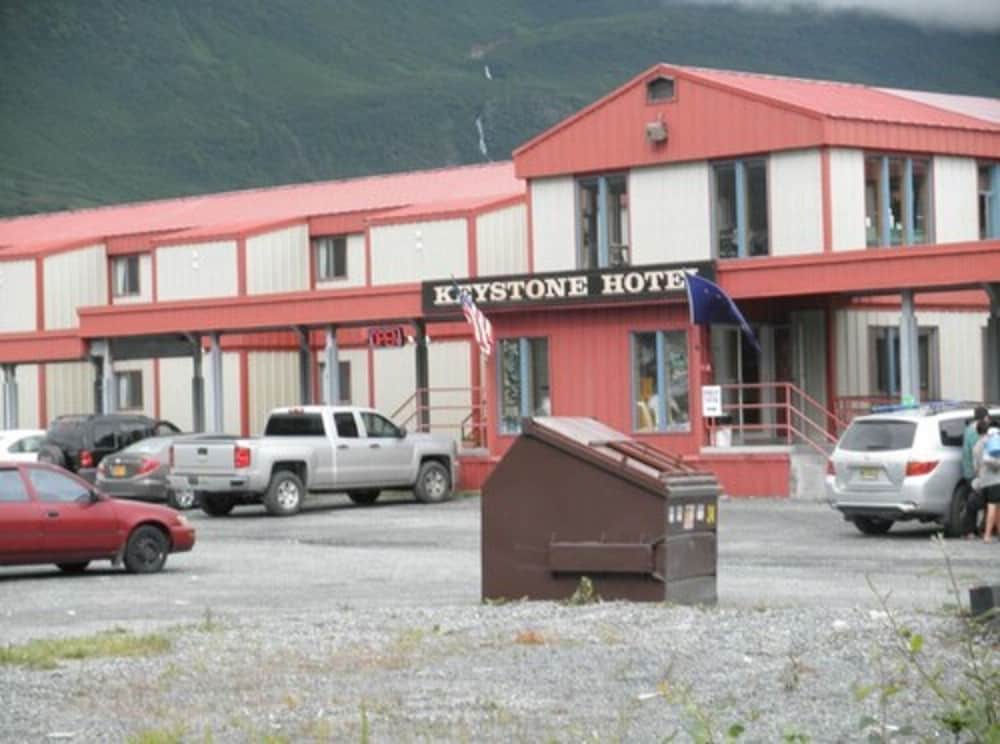 Keystone Hotel 29/38