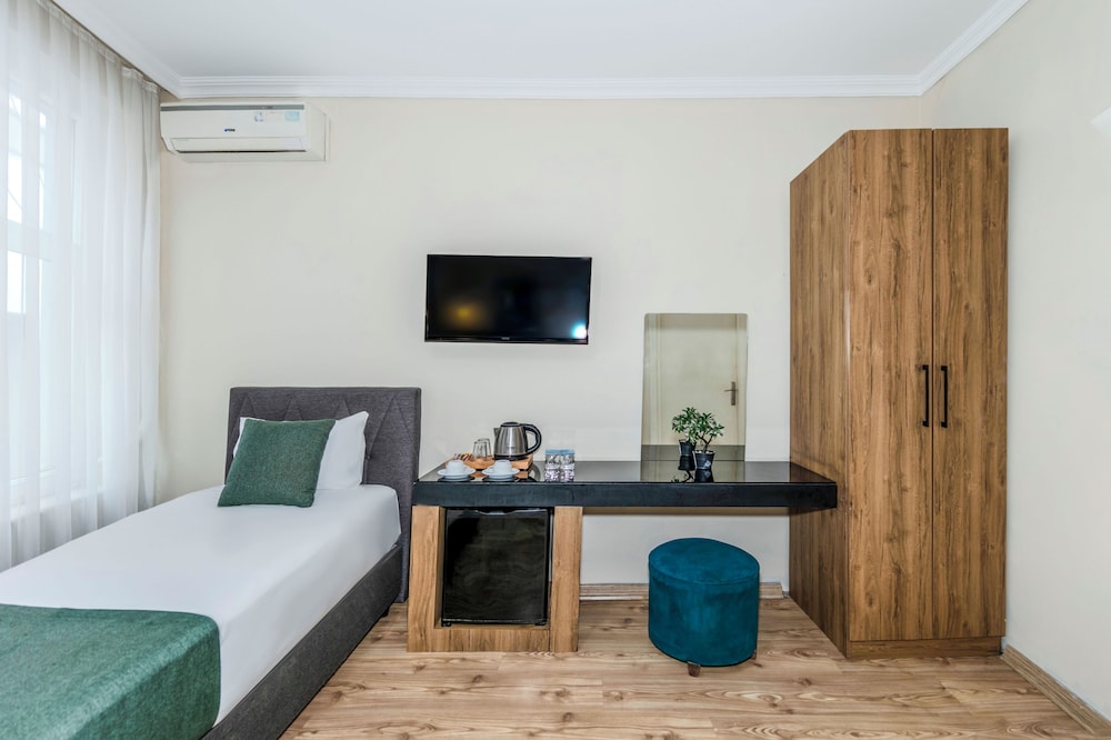 La Pera Suites 10/36