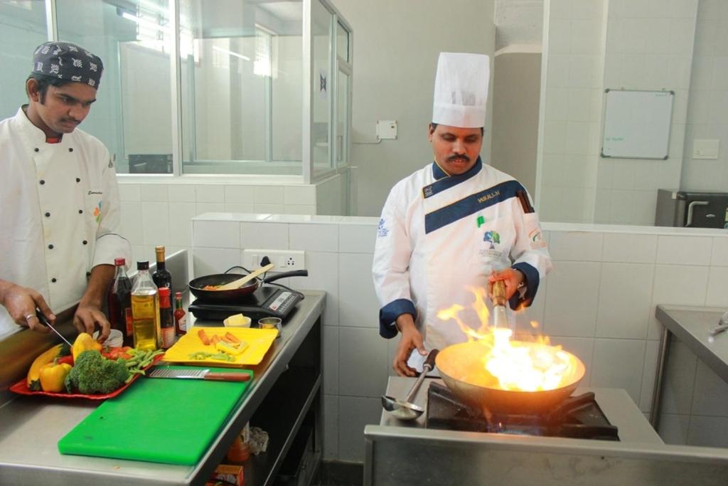 Hotel Vijay Elanza 6/31