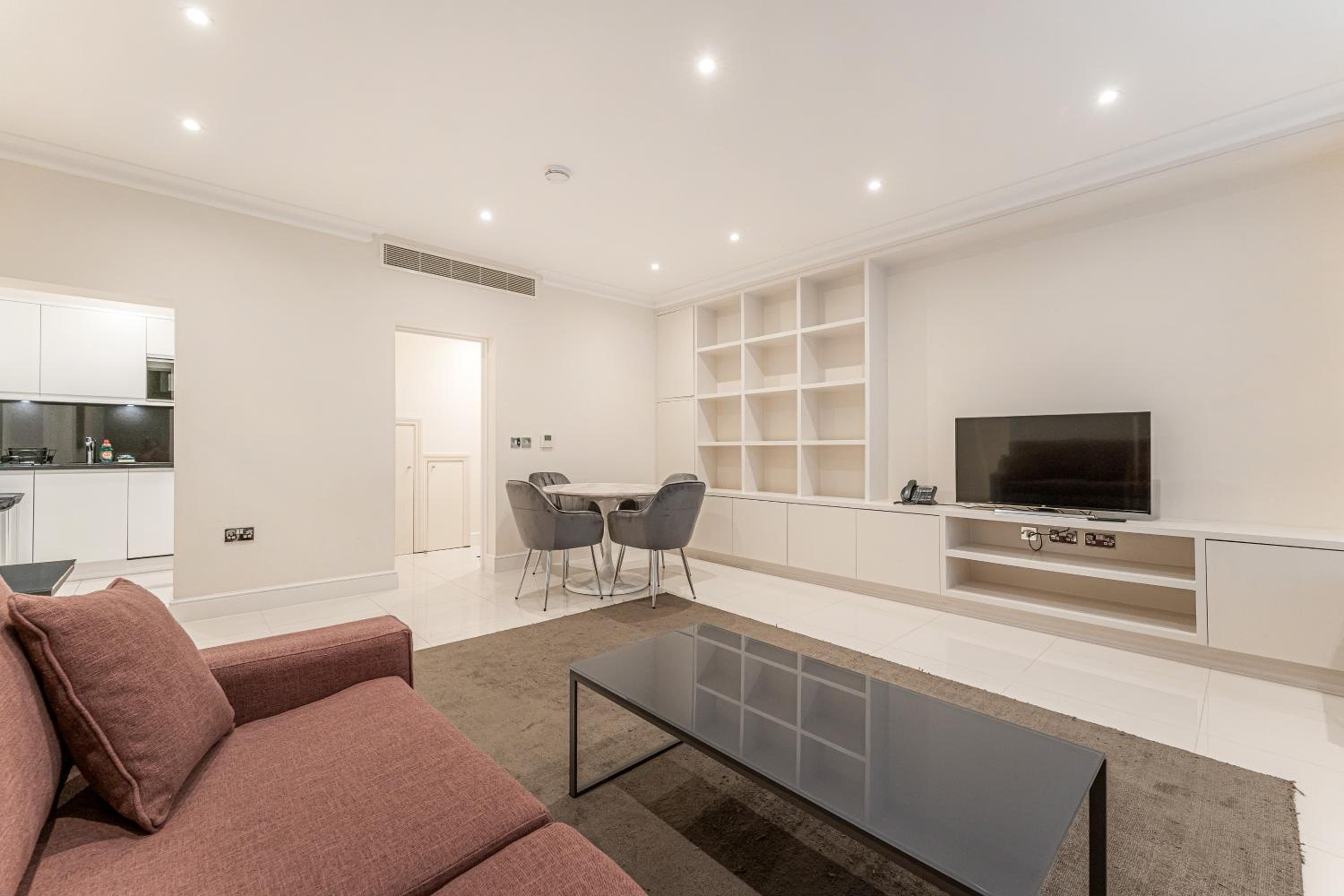 1 BEDROOM, APARTMENT