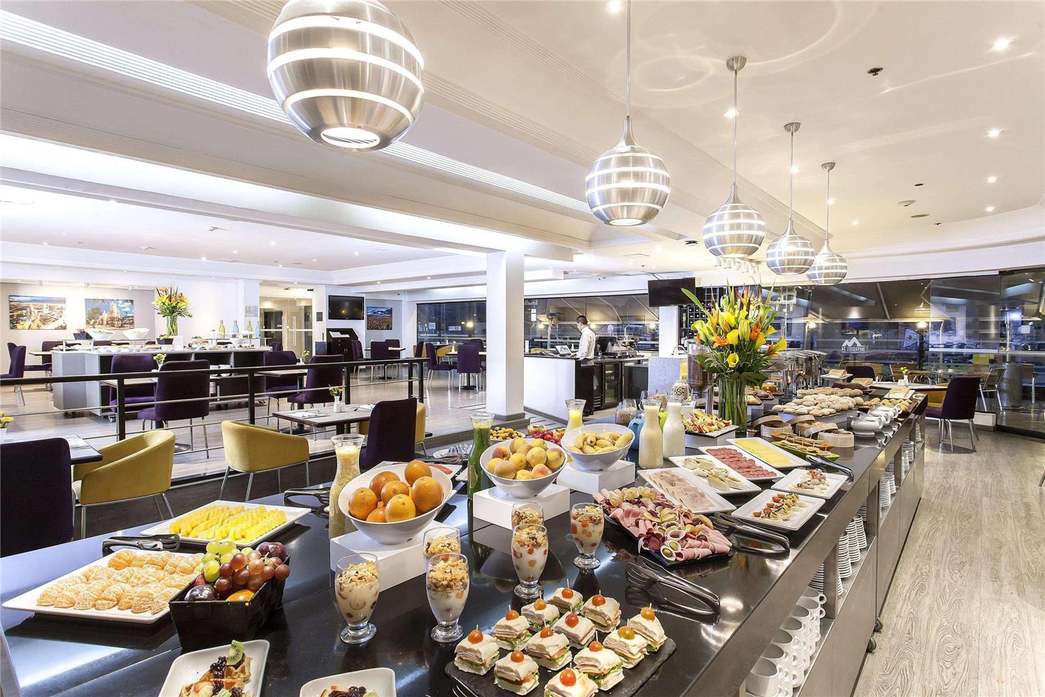 Radisson Bogota Metrotel 16/26