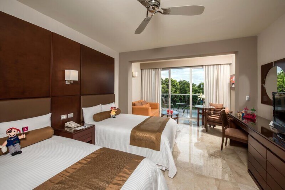 Princess Family Club Riviera in PLAYA DEL CARMEN