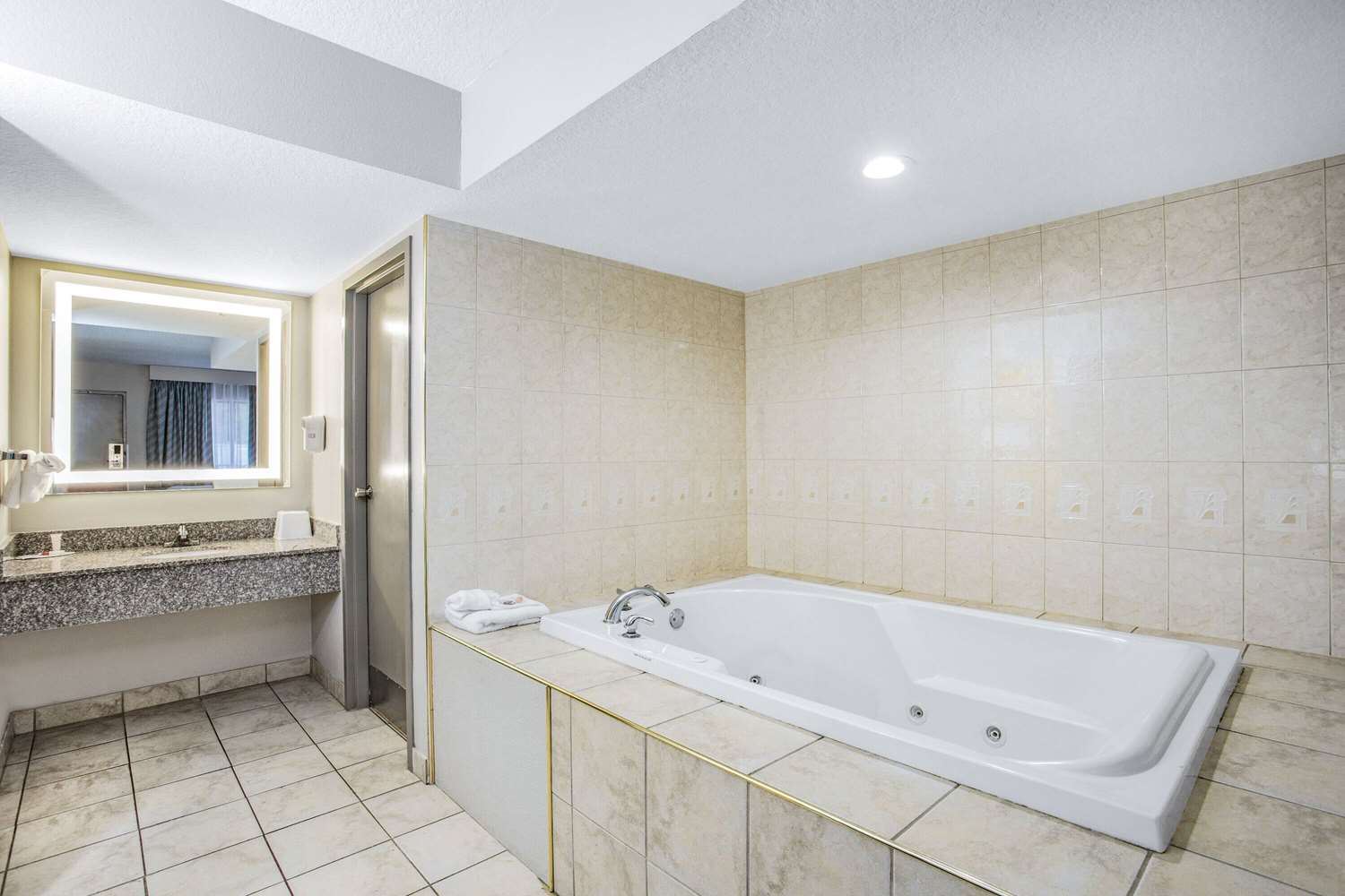 Days Inn N Orlando Casselberry 46/49