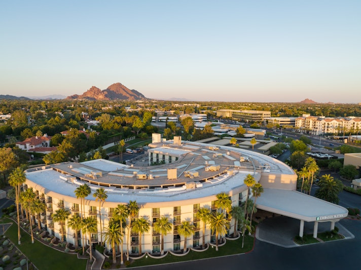 Embassy Suites by Hilton Phoenix Biltmore 6/45