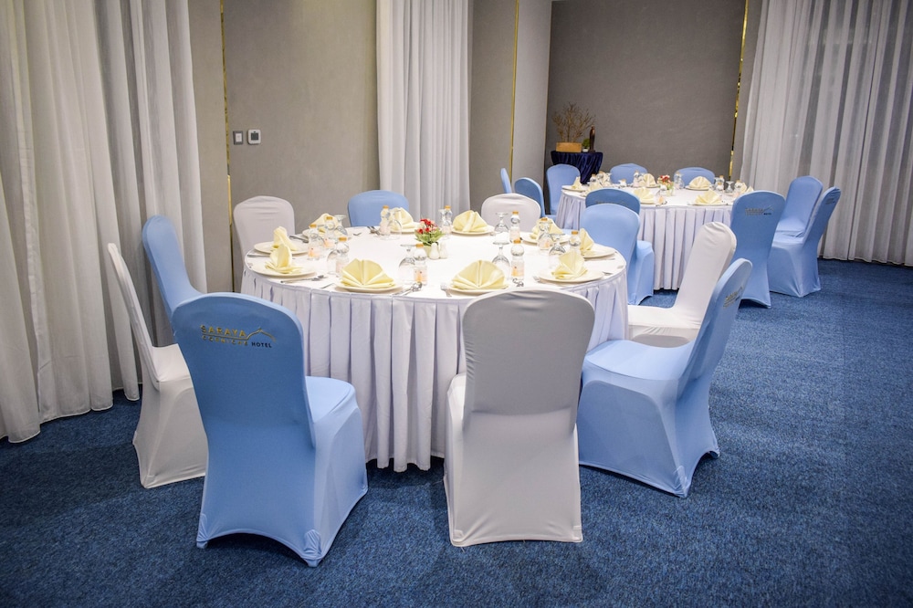 Saraya Corniche Hotel 75/83