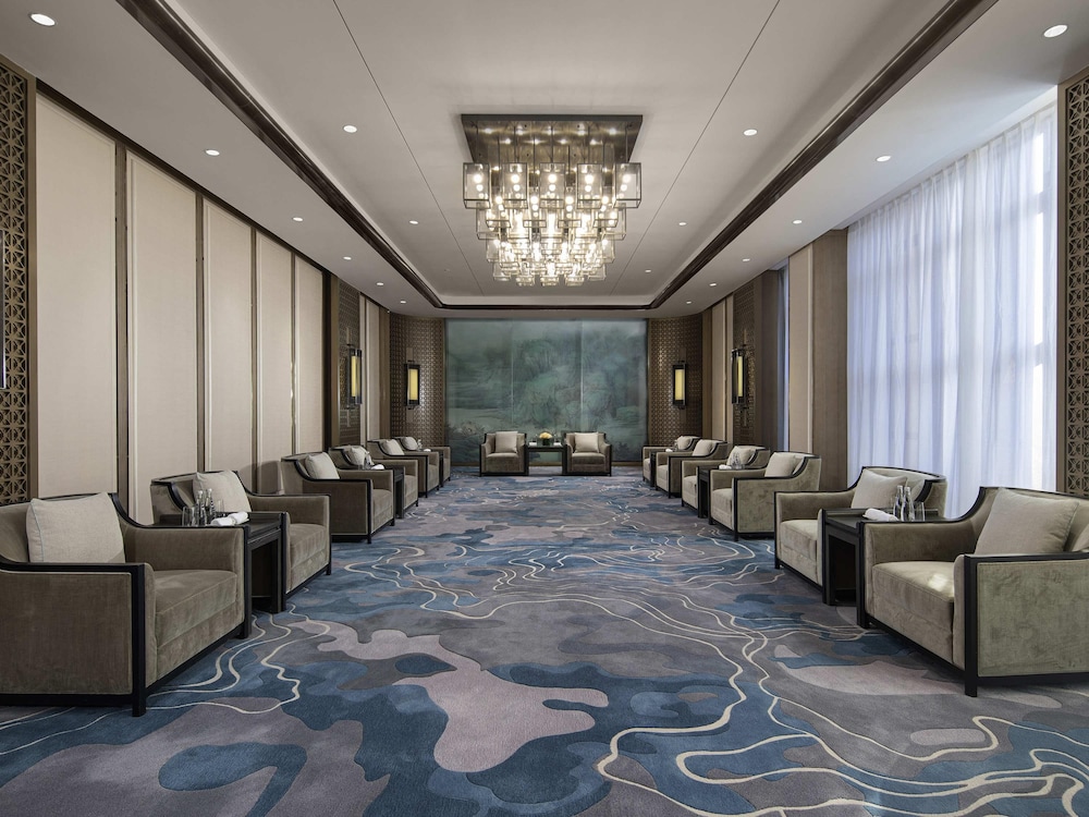 Sofitel Xiong An 25/50