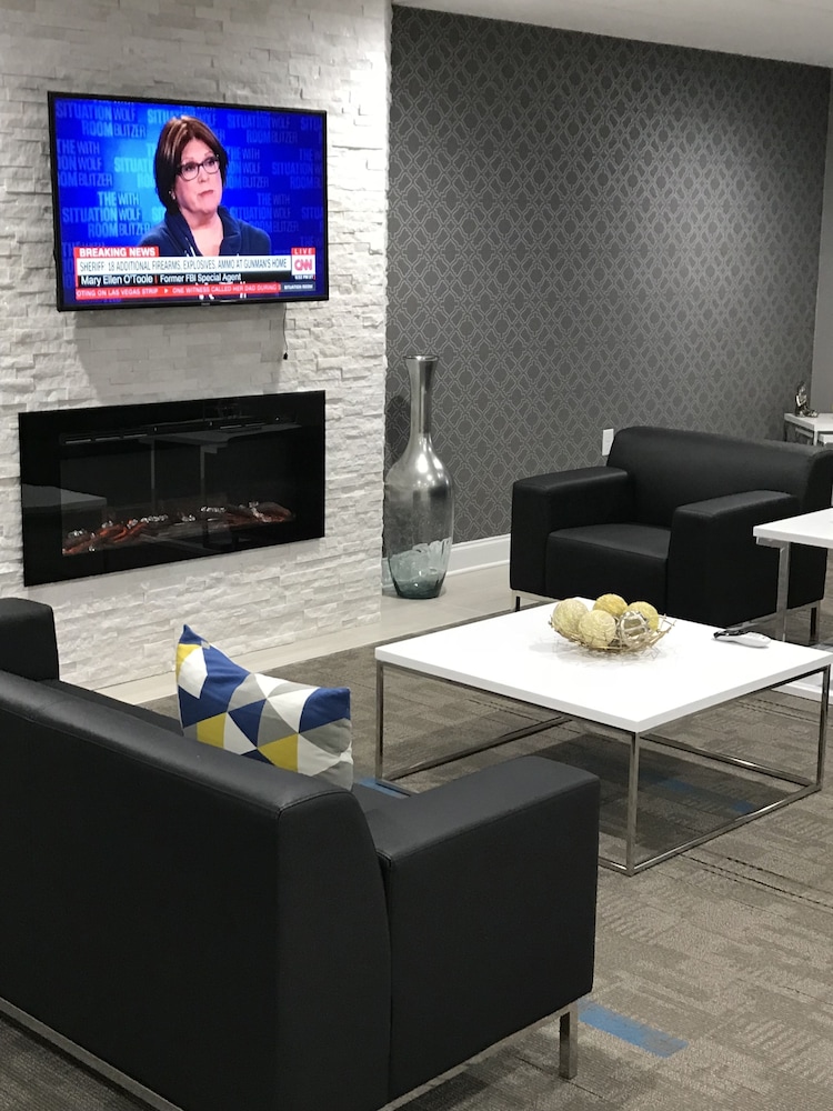 Home Inn And Suites 41/49