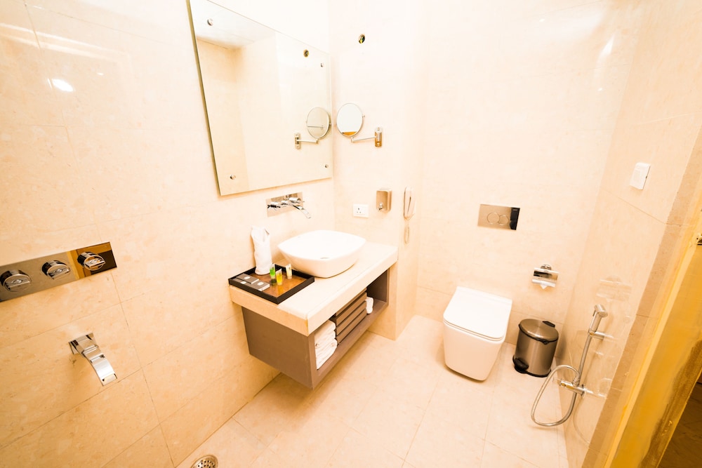 Hotel D'corbiz 24/40