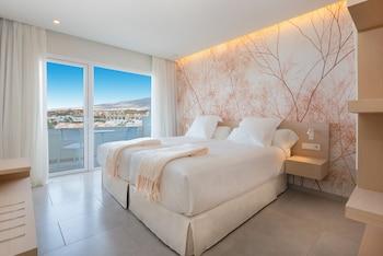 Superior, Double Bed, Beach Front
