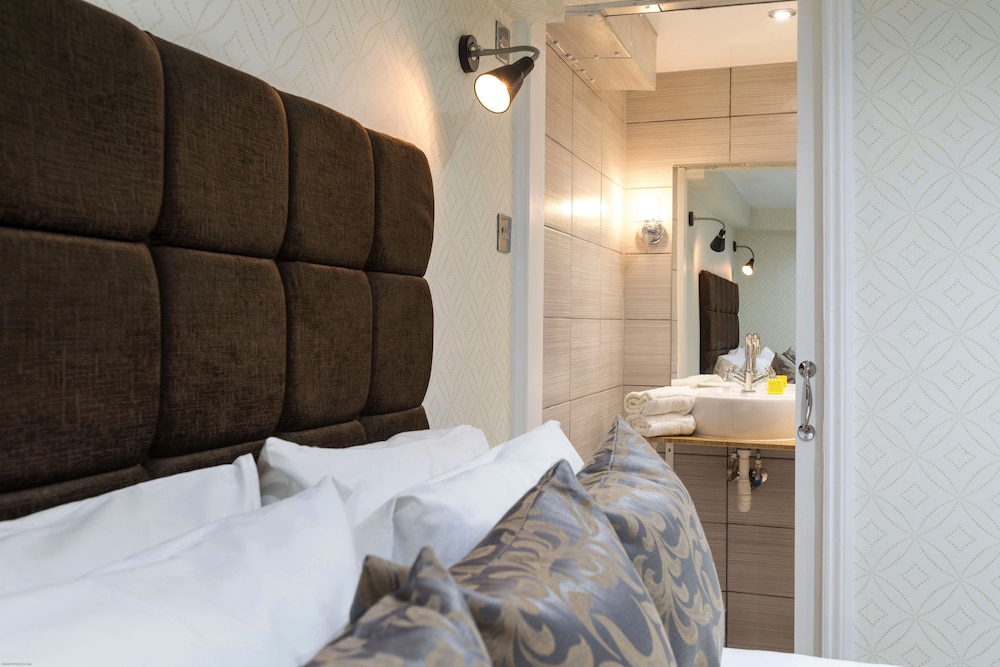 Hotel Shepherds Bush London 31/46