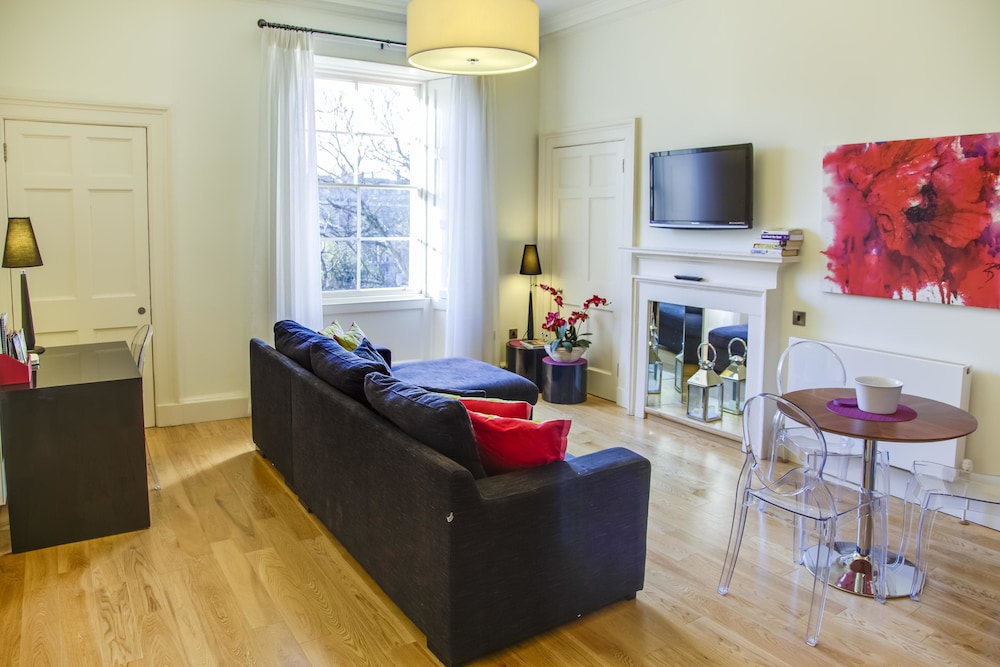 Clarendon Luxury Apartments 31/46