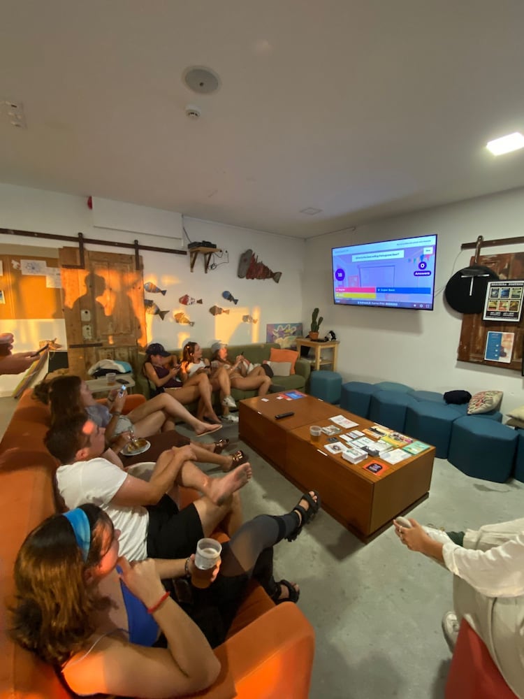 WOT Ericeira Surf Social 31/50