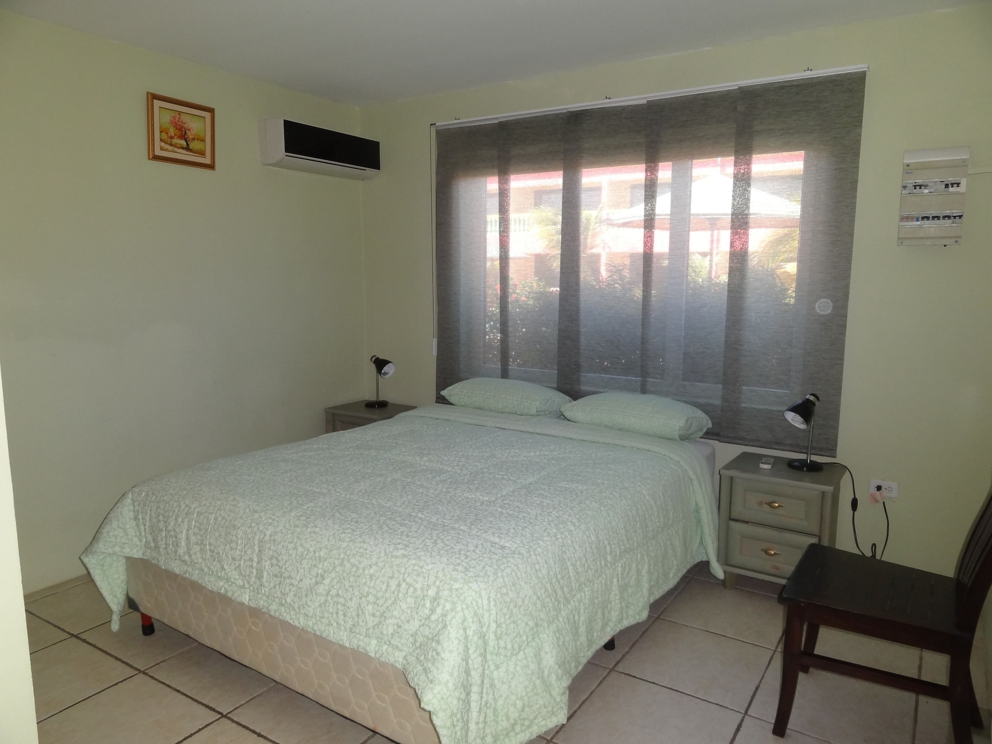 2 BEDROOMS, APARTMENT