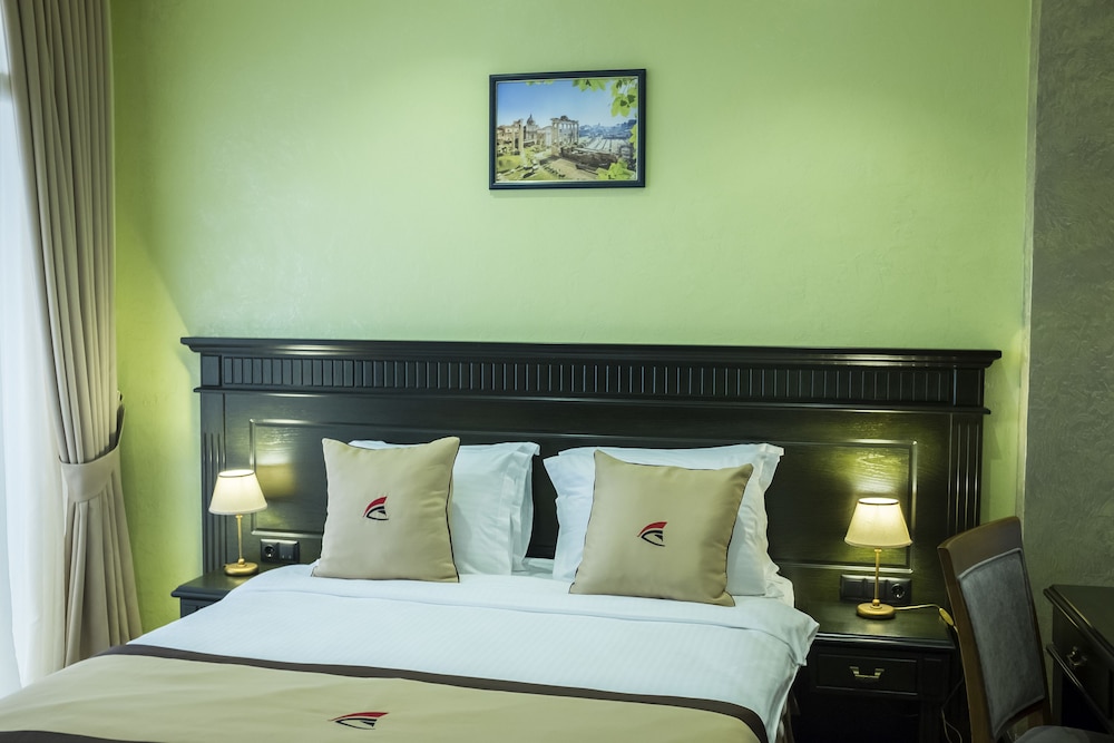 Colosseum Marina Hotel Batumi 16/72