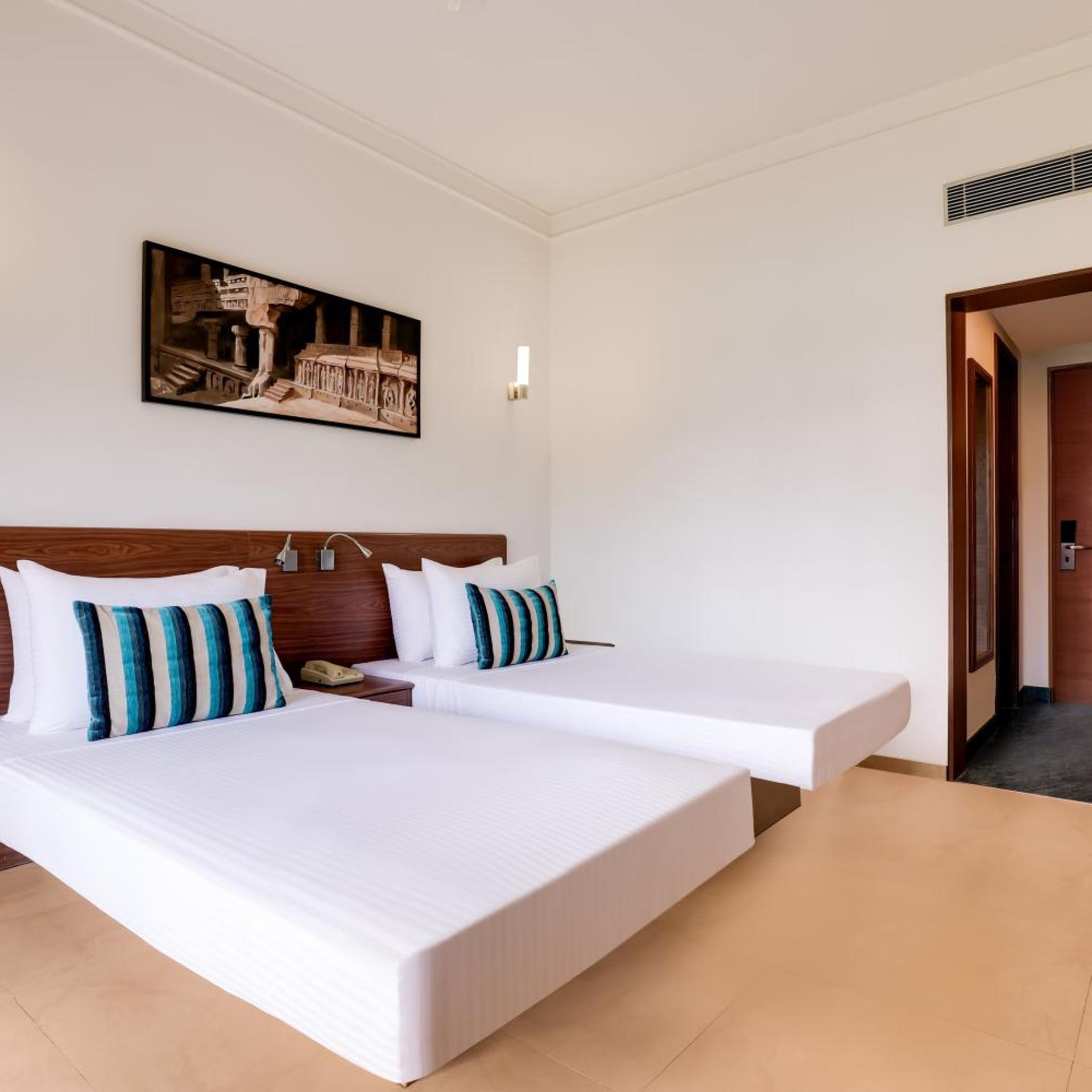 Executive, Twin Beds, Private Garden
