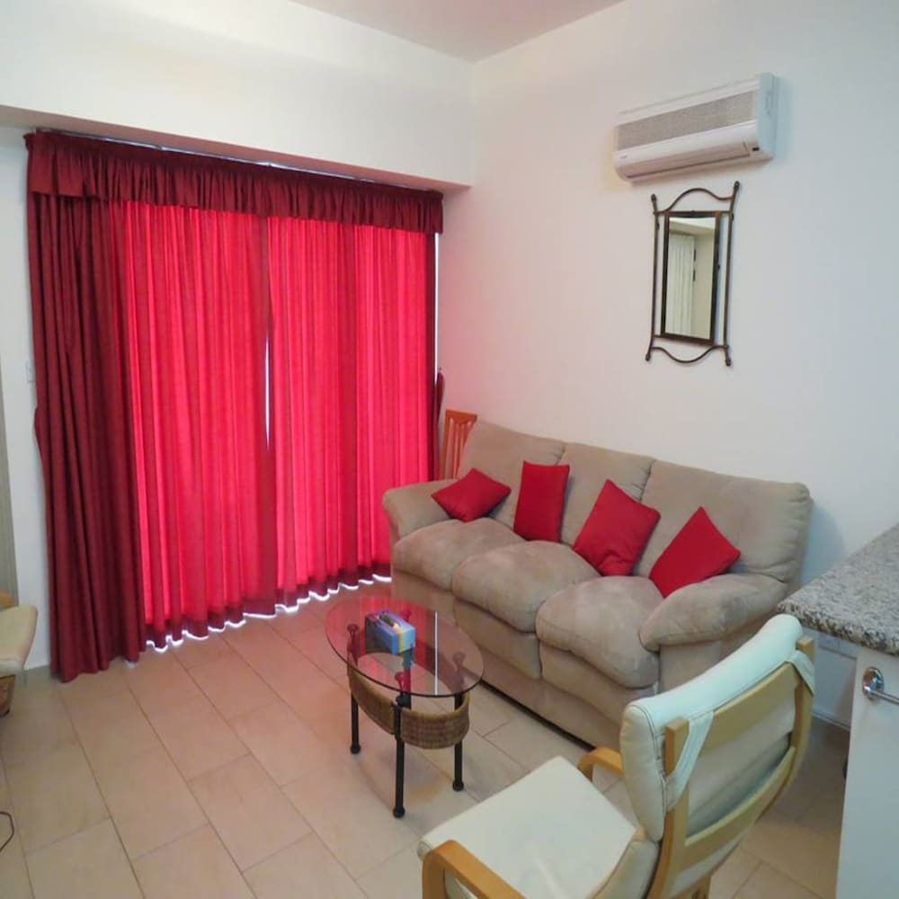 Kings Holiday Apartments 24/42