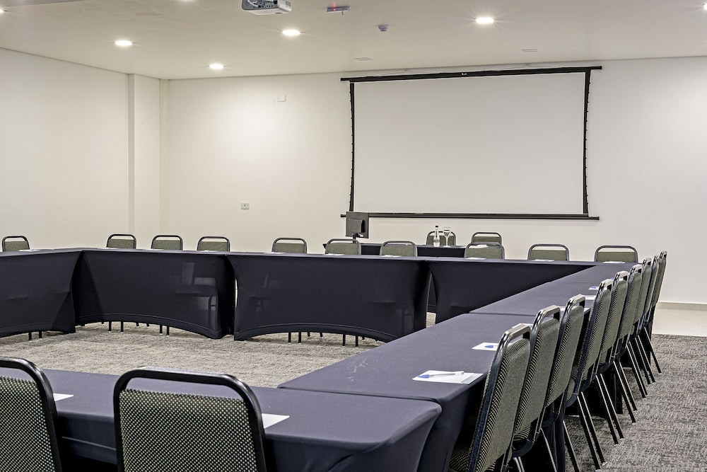 Slim Hotel Curitiba Joao Bettega 34/50