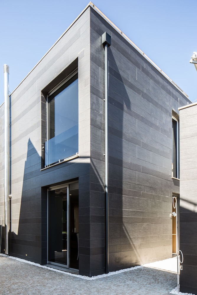 CASAS DO PATIO, L.DA COUNTRY HOUSES & NATURE 42/50