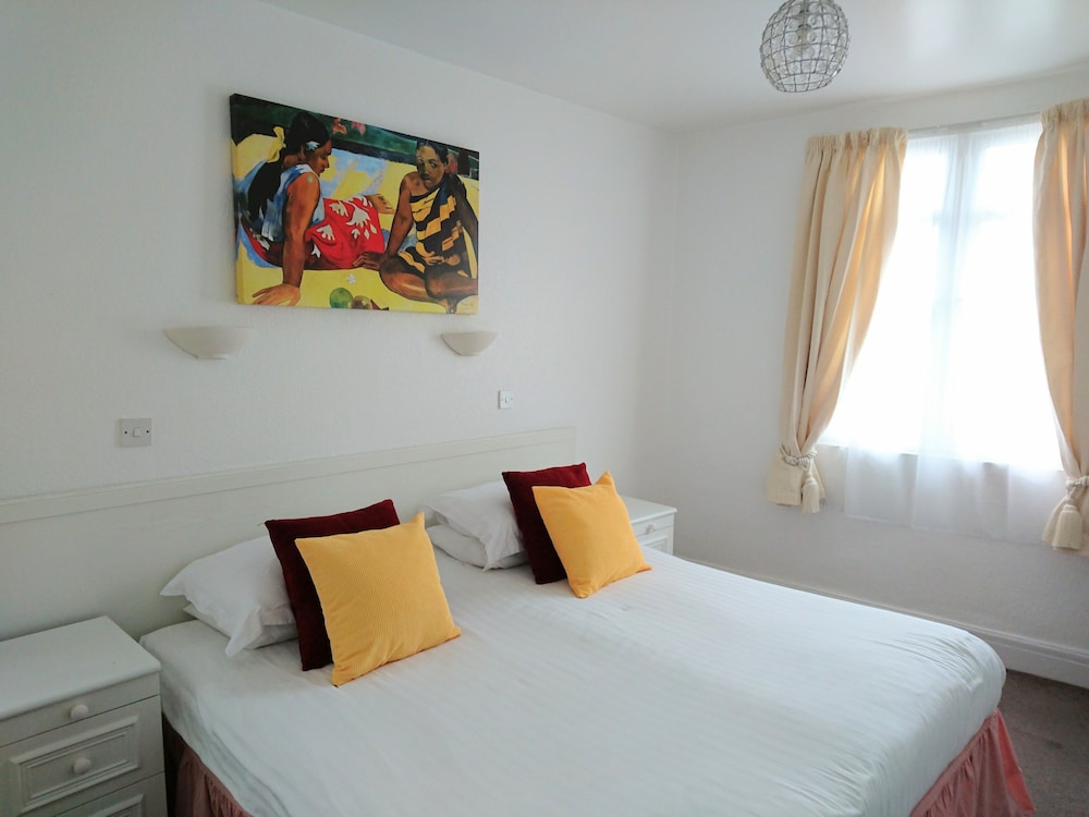 Sarum Hotel 18/69