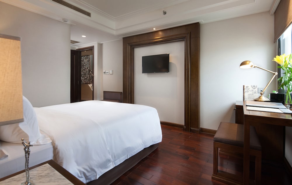 Peridot Gallery Classic Boutique Hotel 18/60