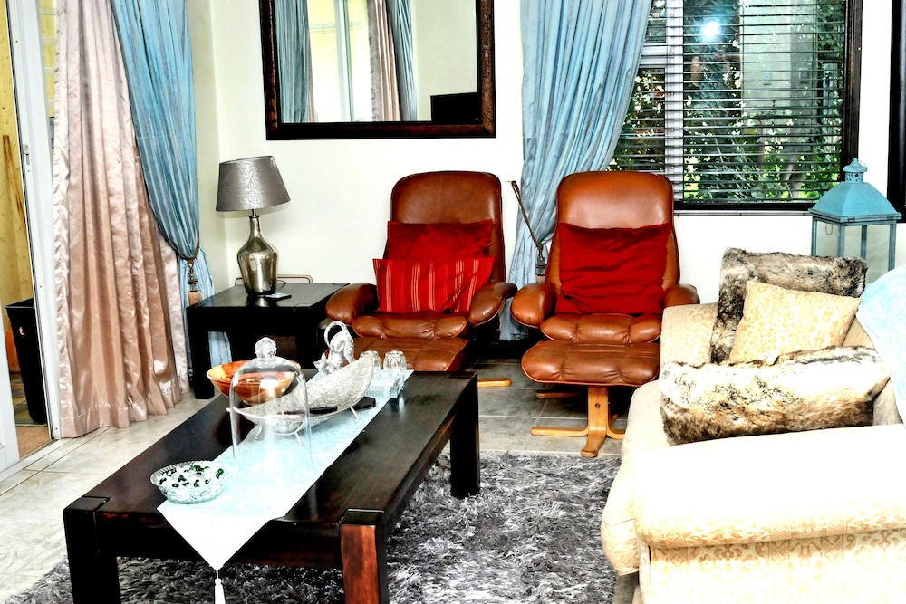 All Seasons Boutique Hotel 82/100