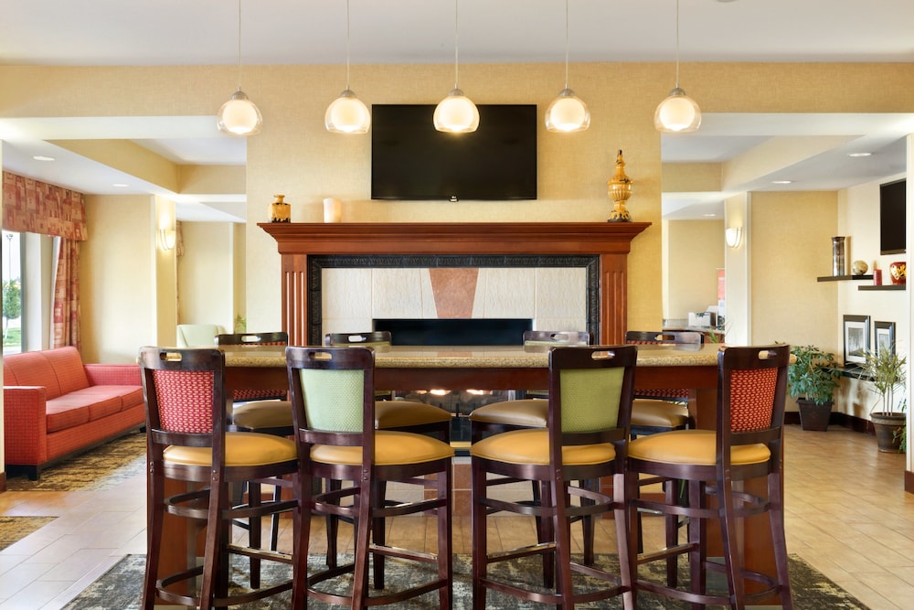 Summit Suites 24/34