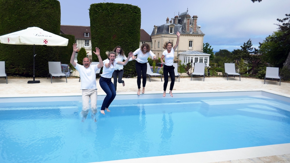 Les Villas D Arromanches 37/50