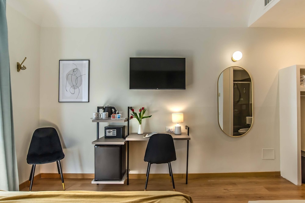 94rooms Vatican Scipioni 62/70