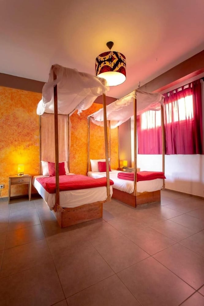 Casa Mara Guest House 49/67