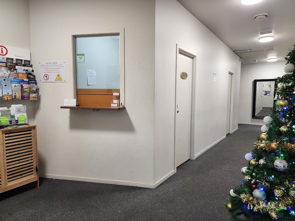 Newton Lodge - Hostel 6/43