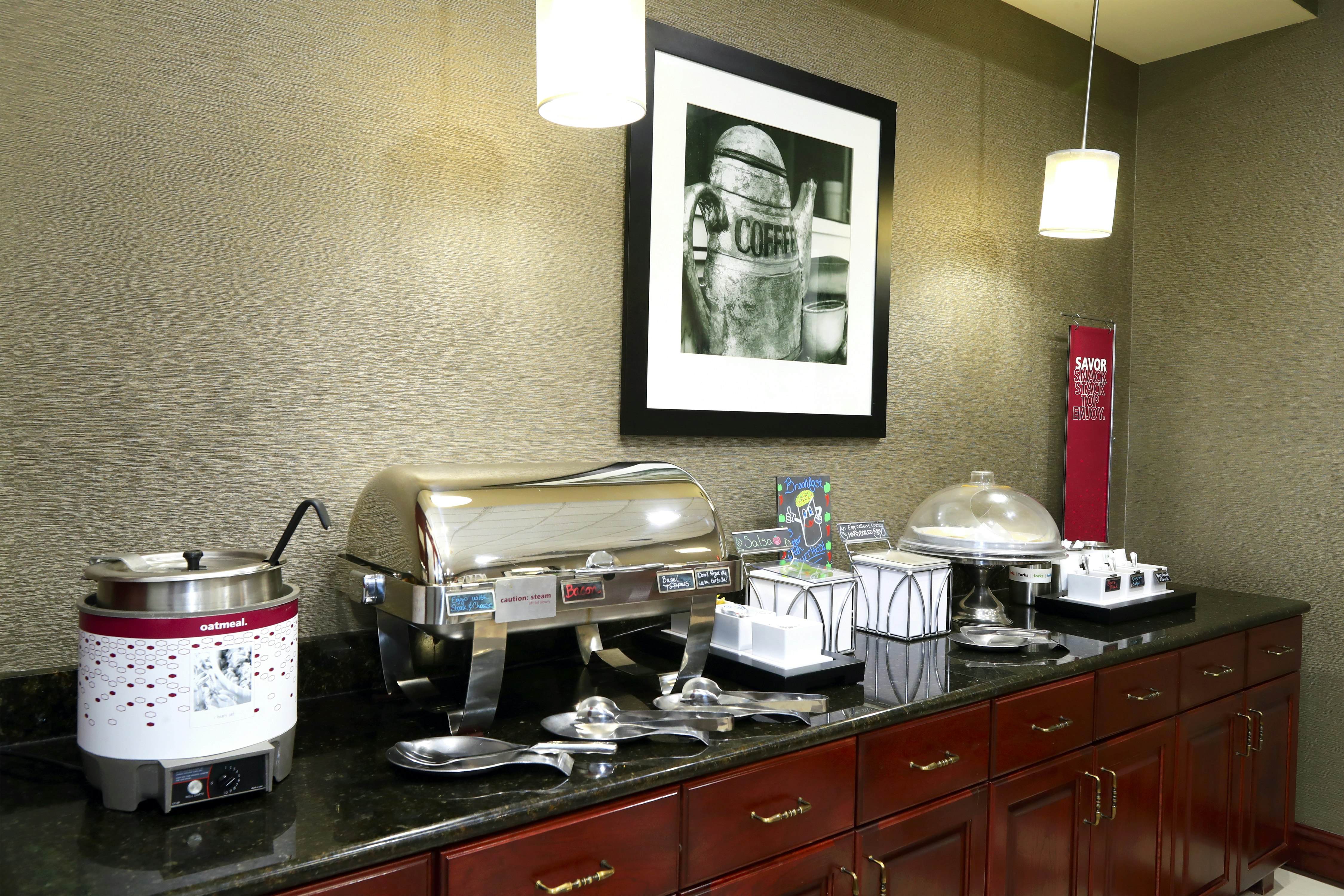 Hampton Inn & Suites Lamar 19/51