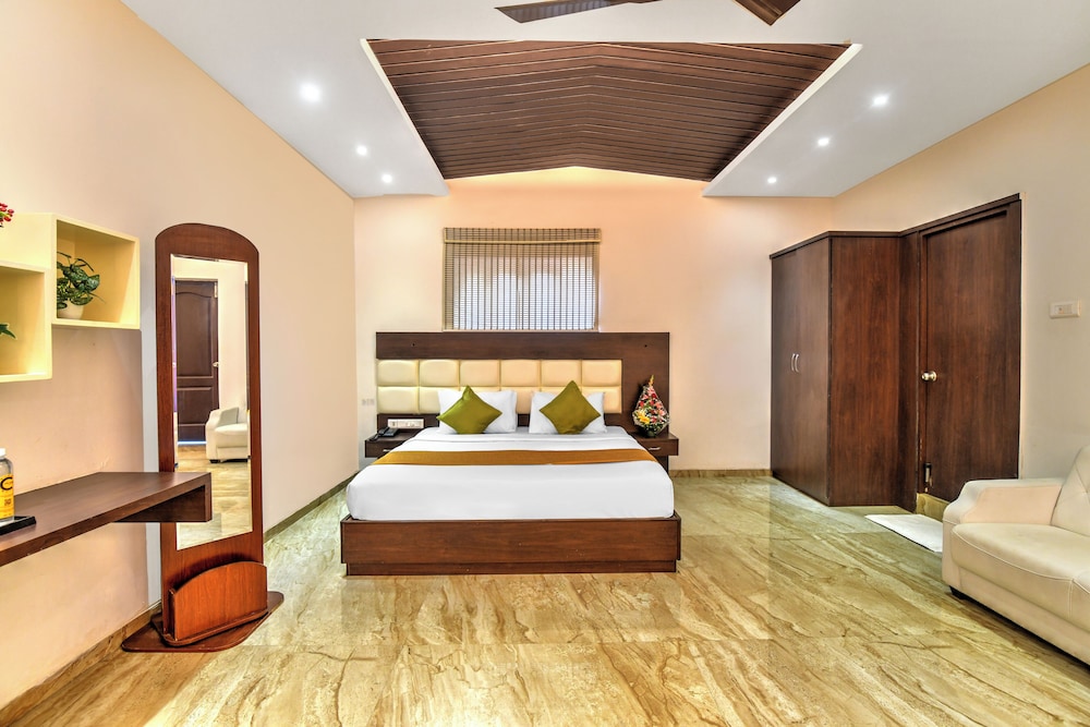 Celebrity Resort 10/50