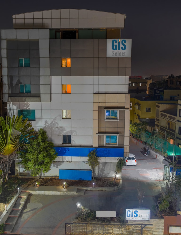 RNB SELECT BANJARA HILLS 3/45