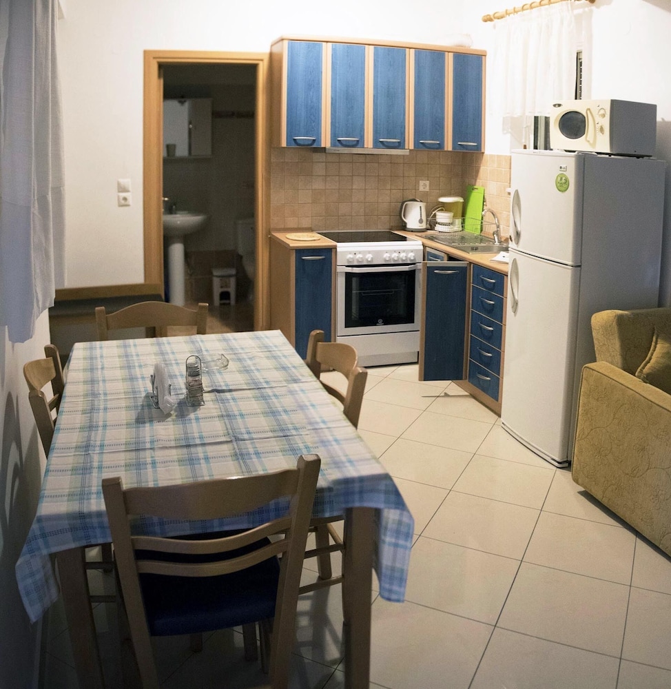 Nephele Apartments 18/50