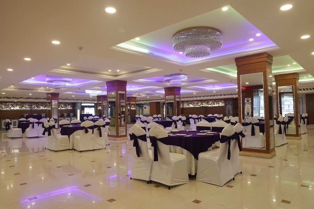 Hotel Jsr Continental 32/50
